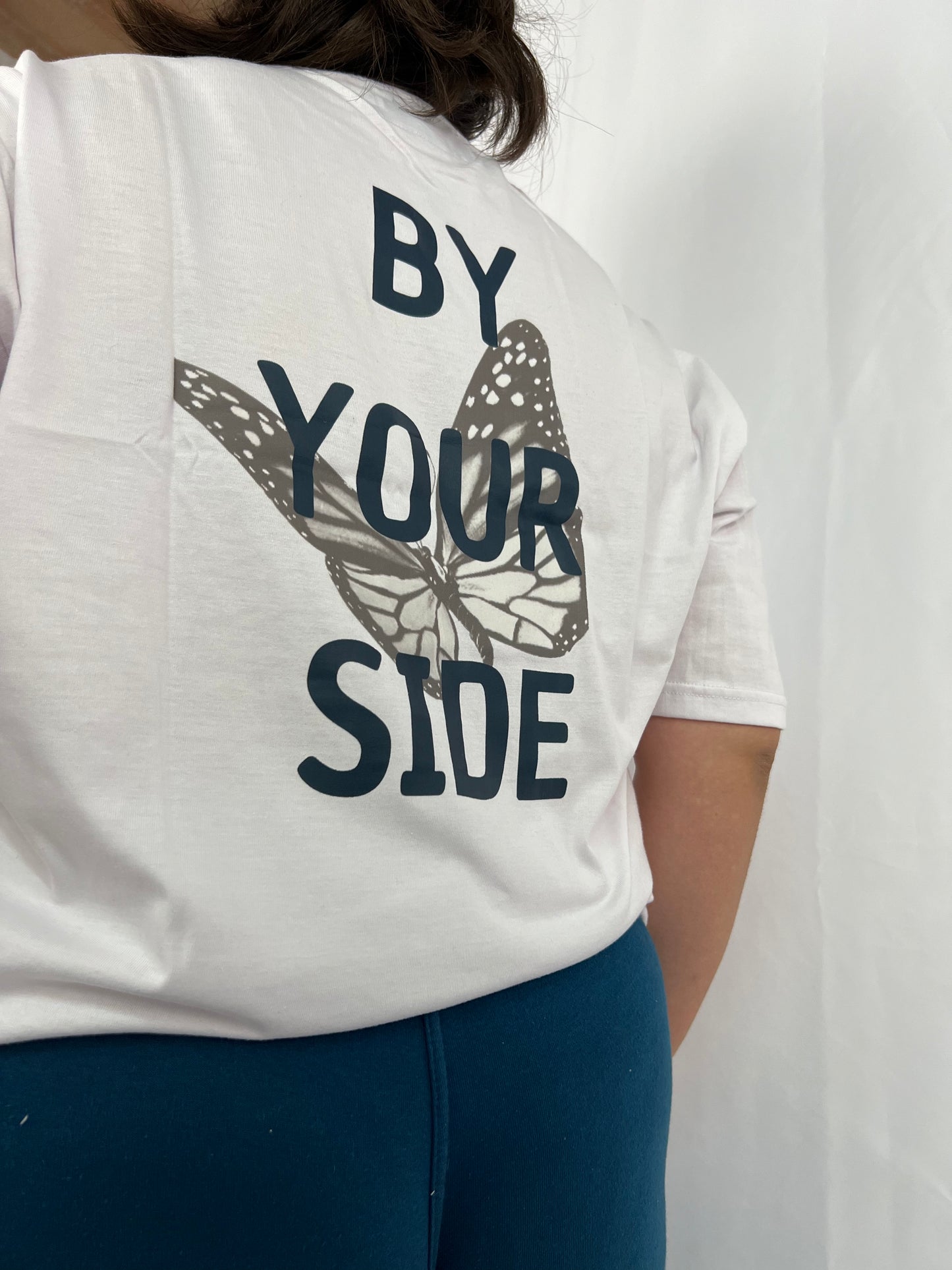CAMISETA BY YOUR SIDE
